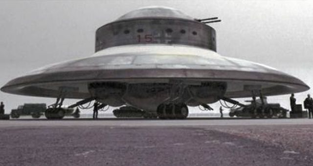 the-fourth-reich-artist-simulation-nazi-ufo-flying-saucer-61